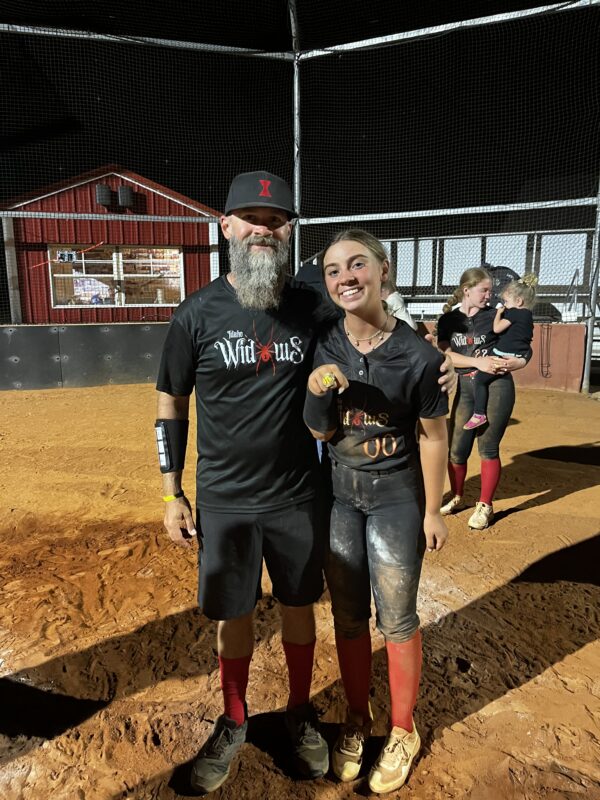 Lefty Catcher 00 Addie Cox